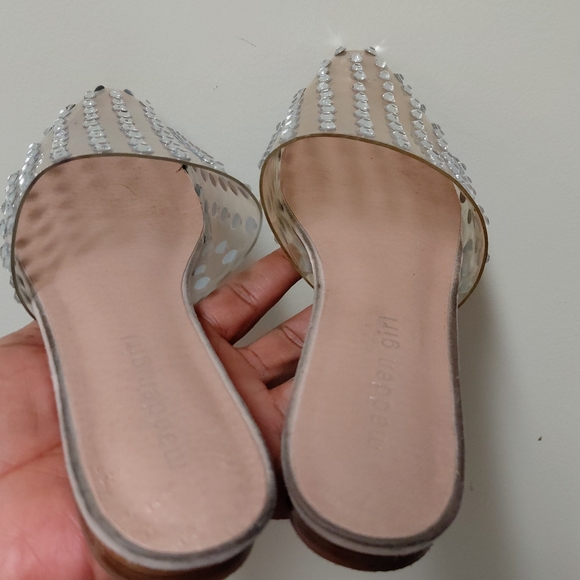 Madden Girl Clear Embellished Pointy Toe Flat Mules Size 6.5 - Picture 5 of 12